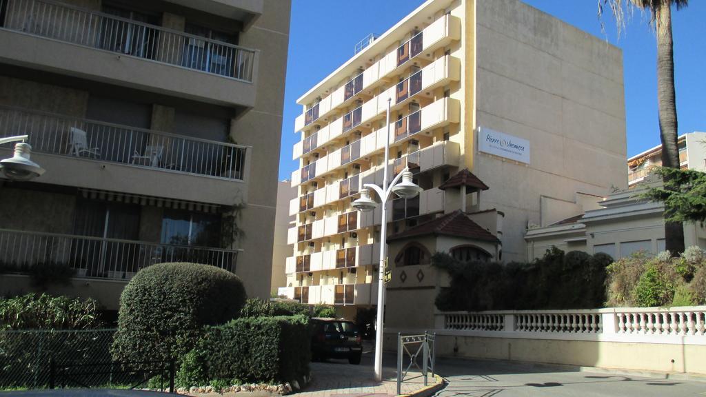Promenade Des Bains Apartment Saint-Raphaël 客房 照片